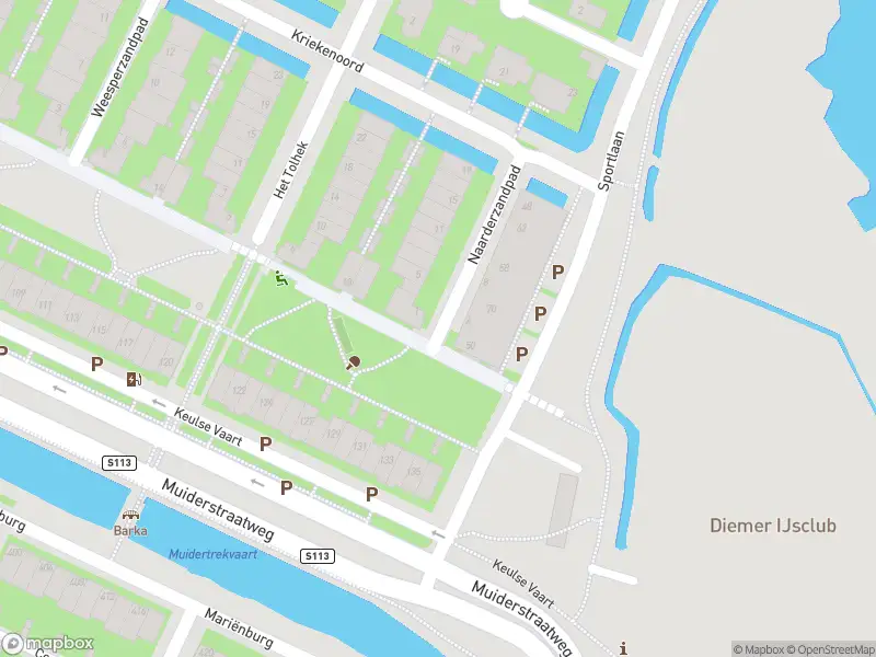 Ambulance met grote spoed naar de Naarderzandpad in Diemen