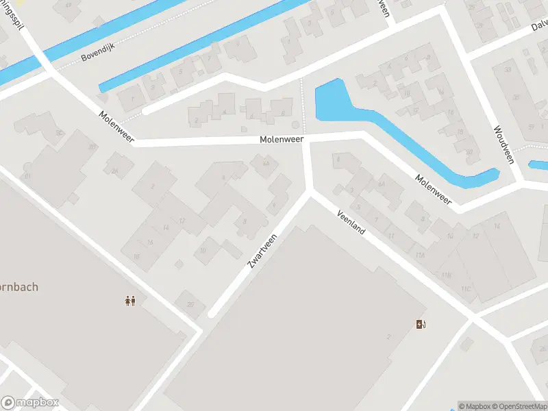 Ambulance met grote spoed naar de Zwartveen in Wateringen