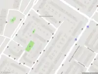 Brandweer met grote spoed naar de Anne Franklaan in Purmerend vanwege voertuigbrand