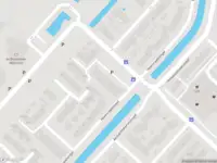 Ambulance met grote spoed naar de Mijdrechtse Zuwe in Mijdrecht