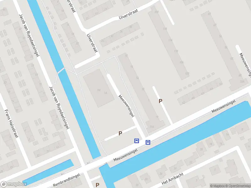 Ambulance met gepaste spoed naar de Meeuwensingel in Capelle aan den IJssel