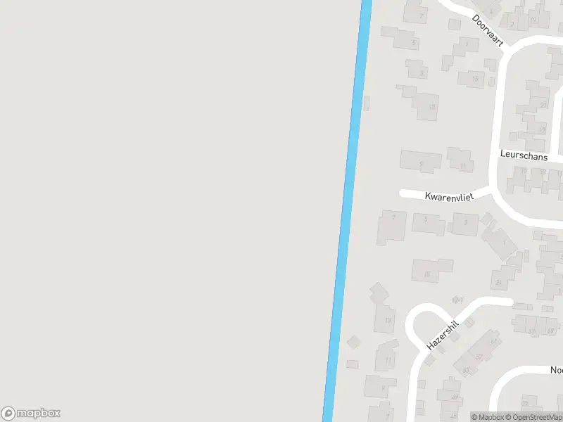 Brandweer met grote spoed naar de Leurschans in Steenbergen vanwege gebouwbrand