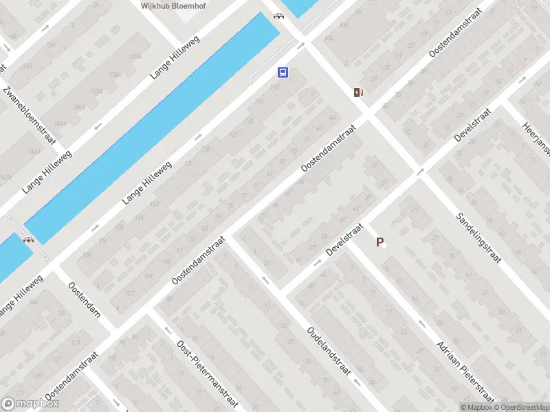 Ambulance met grote spoed naar de Oostendamstraat in Rotterdam