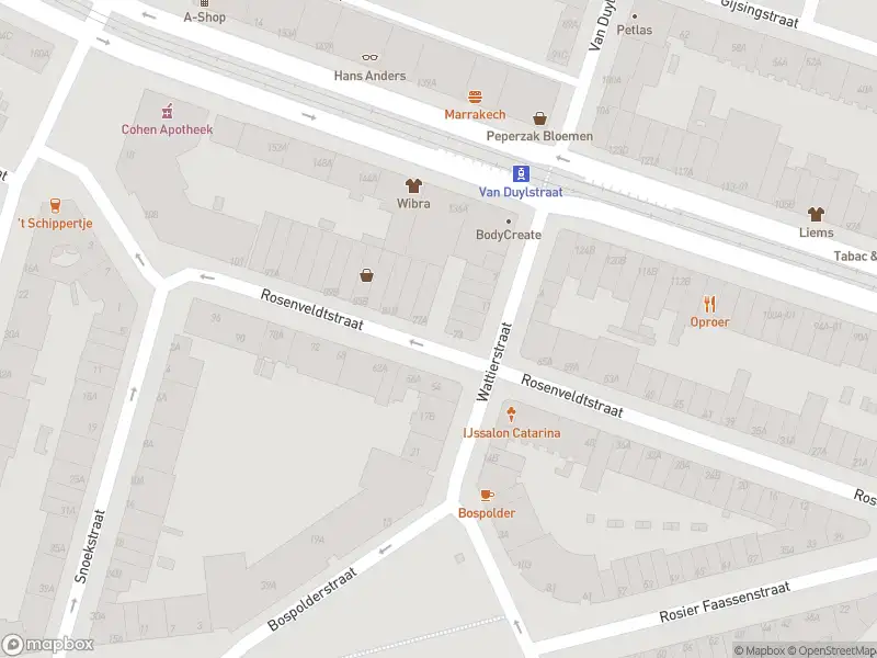 Ambulance met gepaste spoed naar de Rosenveldtstraat in Rotterdam