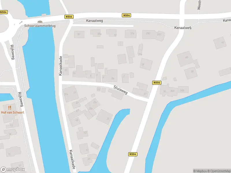 Ambulance naar de Sluisweg in Warmenhuizen