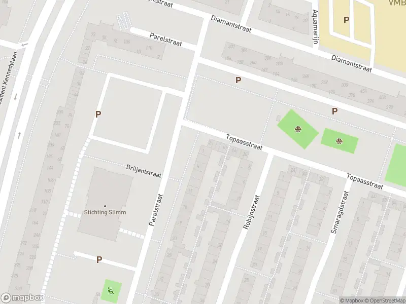 Brandweer met gepaste spoed naar de Parelstraat in Alphen aan den Rijn vanwege afgaan automatisch brandalarm