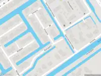 Ambulance met grote spoed naar de Oranjerie in Rijswijk