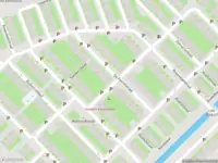 Ambulance met grote spoed naar de De Peerelstraat in Amsterdam