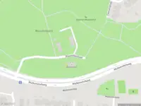 Brandweer met gepaste spoed naar de Maashofparklaan in Venlo vanwege brand