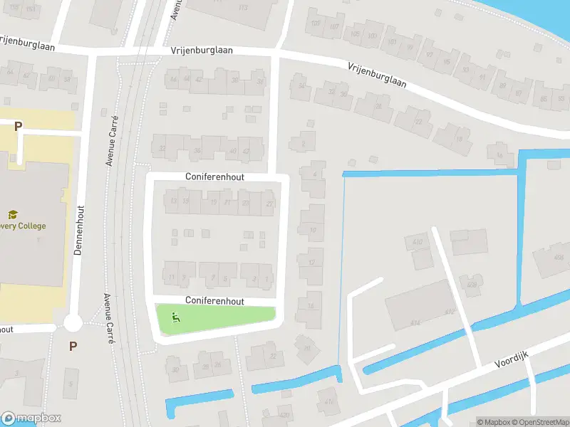 Ambulance met grote spoed naar de Coniferenhout in Barendrecht