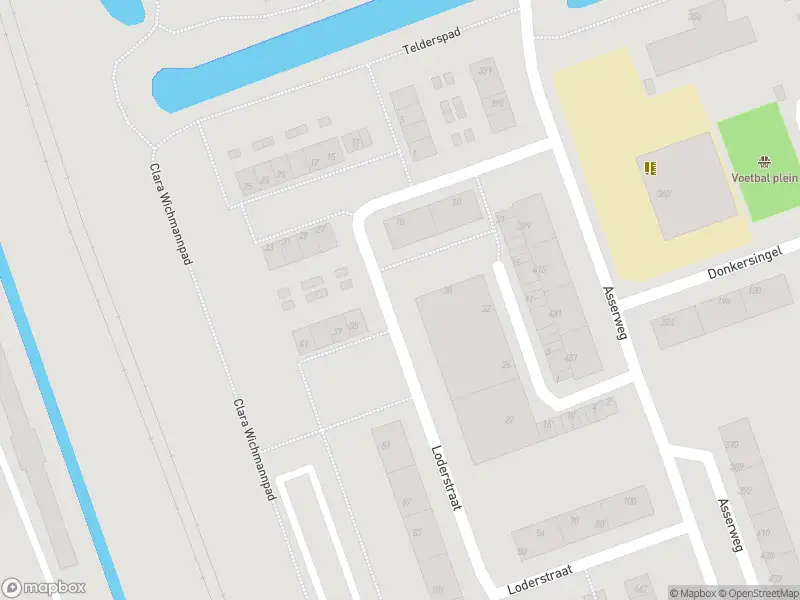 Ambulance met grote spoed naar de Loderstraat in Rotterdam