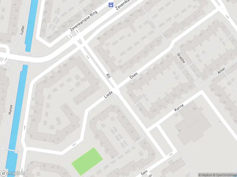 Ambulance met grote spoed naar de Kil in Rotterdam