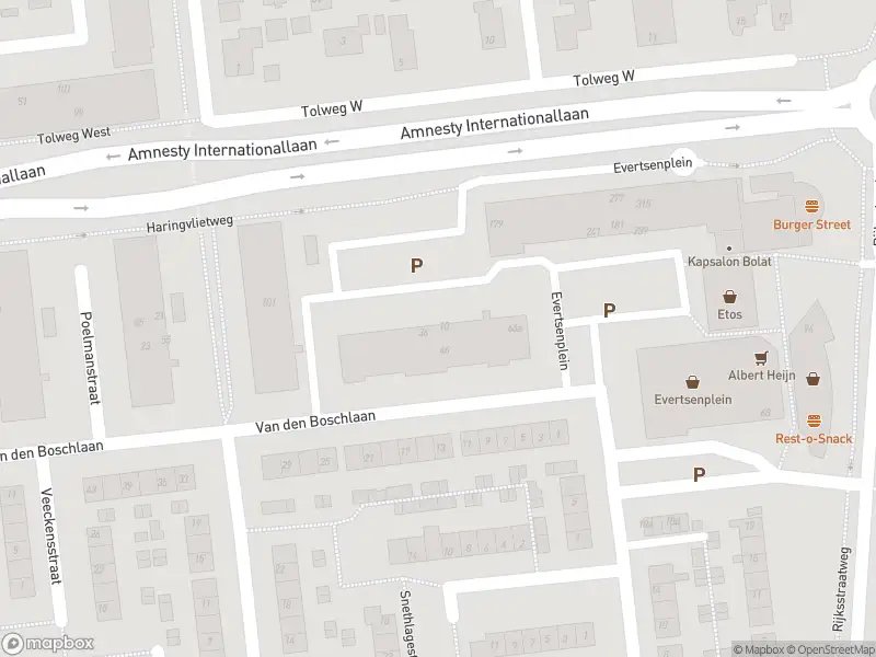 Ambulance met gepaste spoed naar de Evertsenplein in Hellevoetsluis