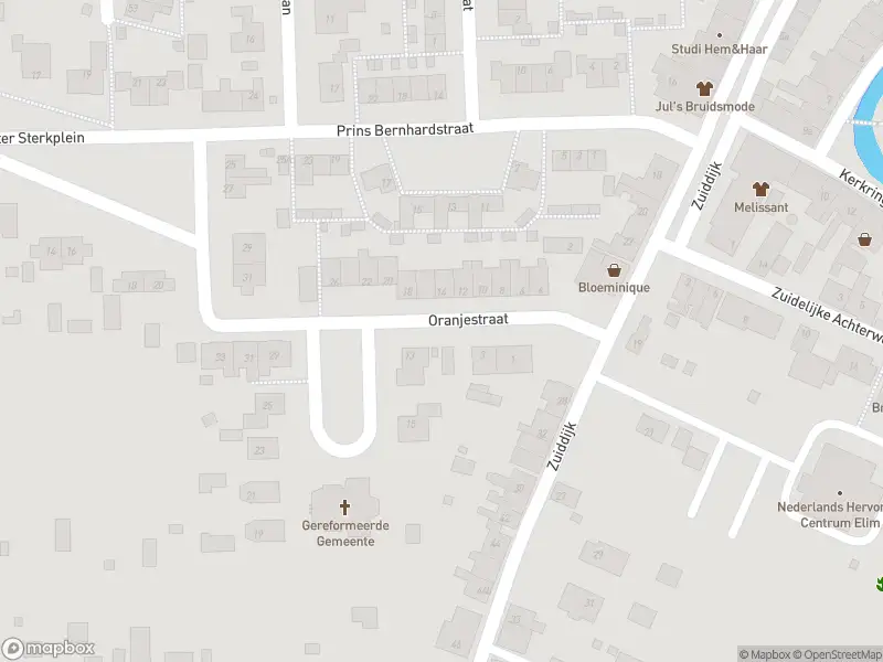 Ambulance met grote spoed naar de Oranjestraat in Nieuwe-Tonge