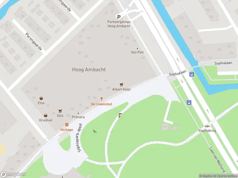 Ambulance met grote spoed naar de Sophiapromenade in Hendrik-Ido-Ambacht