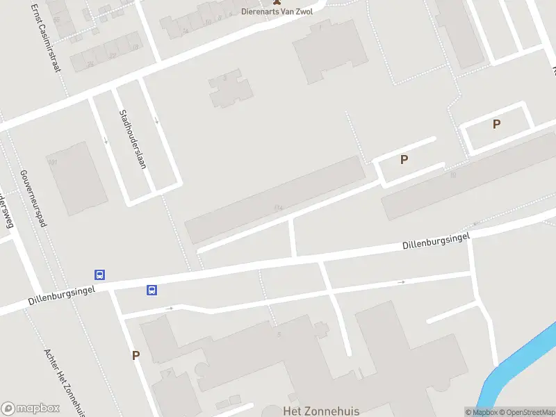 Ambulance met gepaste spoed naar de Dillenburgsingel in Vlaardingen