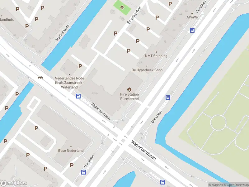 Ambulance met gepaste spoed naar de Gorslaan in Purmerend