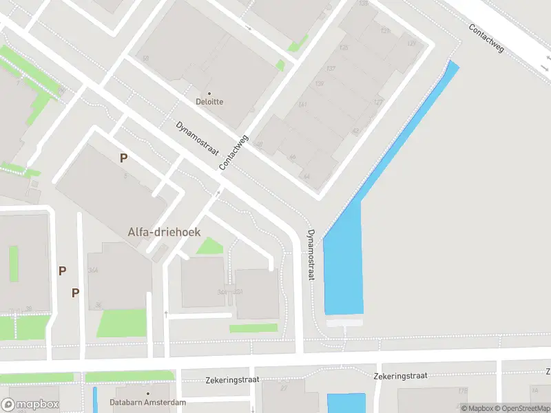 Ambulance met grote spoed naar de Zekeringstraat in Amsterdam