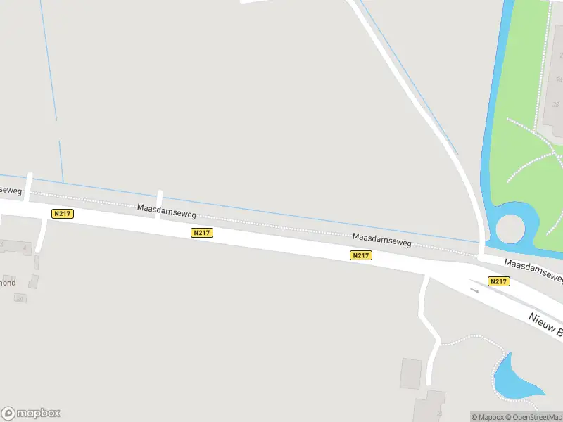 Ambulance met gepaste spoed naar de Maasdamseweg in 's-Gravendeel