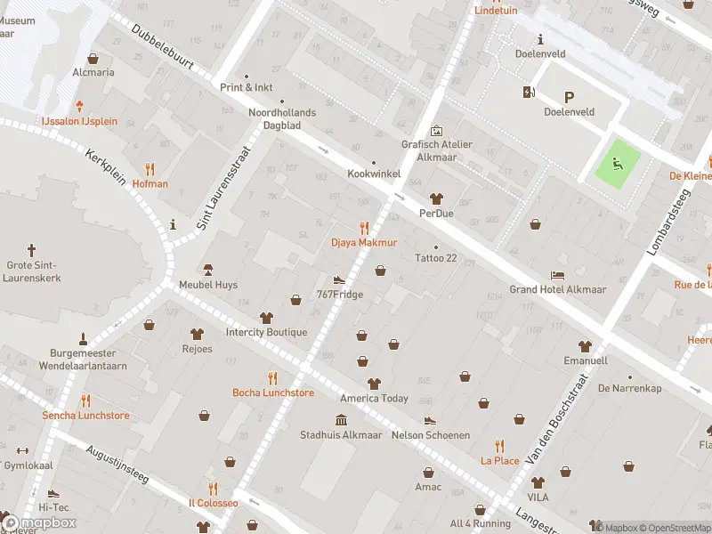 Ambulance met gepaste spoed naar de Hoogstraat in Alkmaar