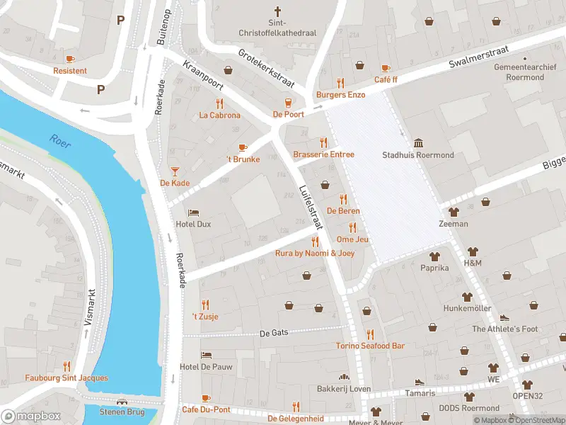 Ambulance met grote spoed naar de Luifelstraat in Roermond