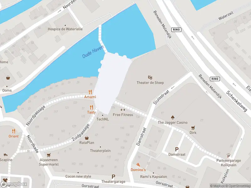 Brandweer met gepaste spoed naar de Theaterplein in Spijkenisse vanwege afgaan automatisch brandalarm