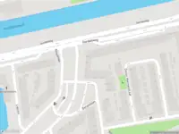 Ambulance met grote spoed naar de Bergselaan in Rotterdam