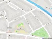 Ambulance met grote spoed naar de Van Stolbergstraat in Delft