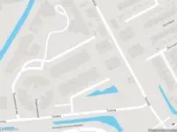 Ambulance met gepaste spoed naar de Muiderslotpad in Hellevoetsluis