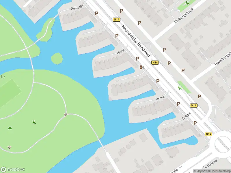 Ambulance met grote spoed naar de Hoefslag in Voorburg