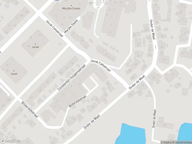 Ambulance met gepaste spoed naar de Jacob Catsstraat in Krimpen aan de Lek