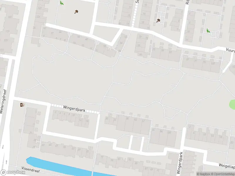 Brandweer met grote spoed naar de Karpersloot in Zoetermeer vanwege afhijsen patient