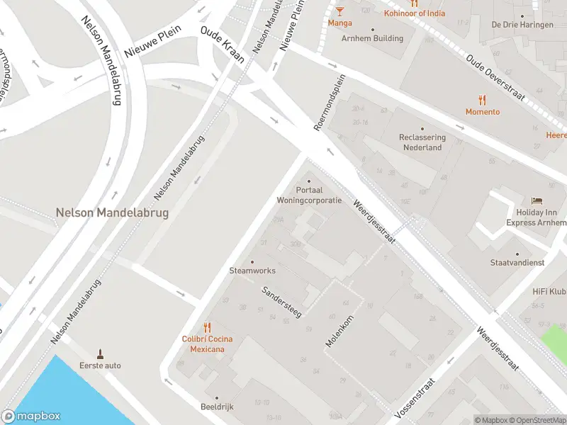 Politie naar de Roermondsplein in Arnhem vanwege aanrijding met letsel