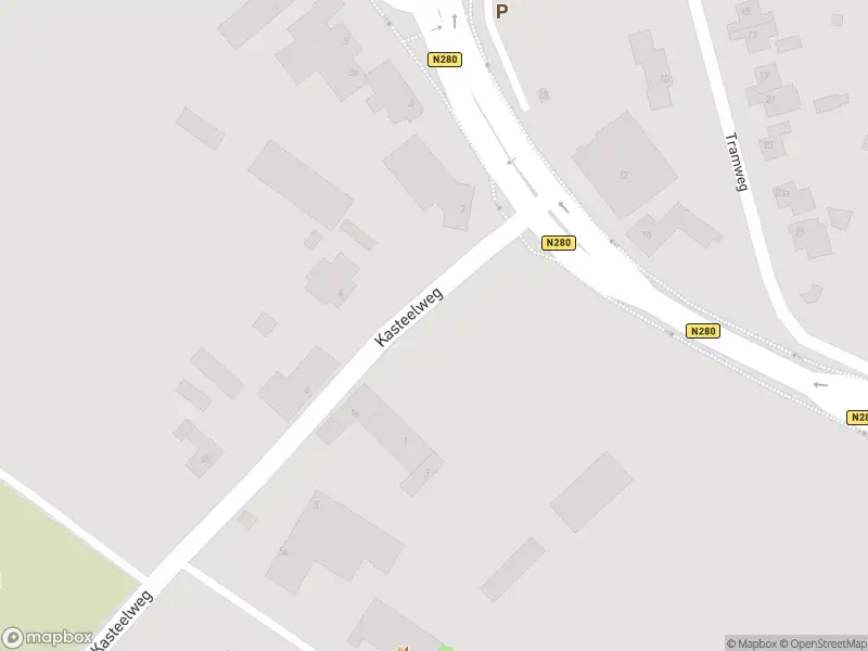 Ambulance met grote spoed naar de Kasteelweg in Baexem