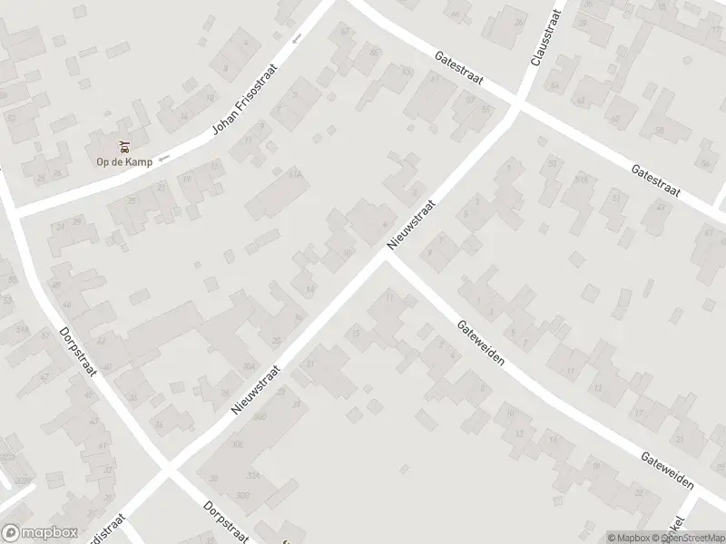 Brandweer en politie met grote spoed naar de Nieuwstraat in Landgraaf vanwege waarnemen gaslucht