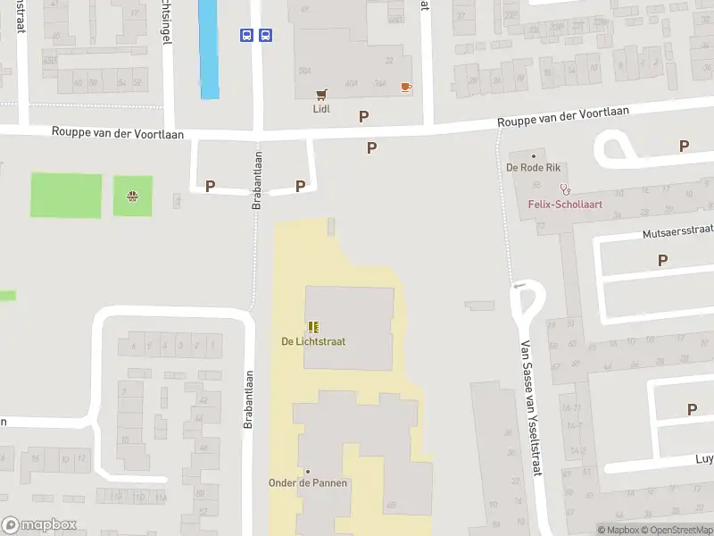 Brandweer met gepaste spoed naar de Bisschop Zwijsenplein in Vught