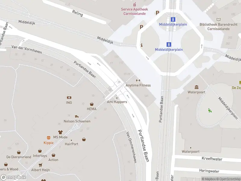 Ambulance met gepaste spoed naar de Portlandse Baan in Barendrecht