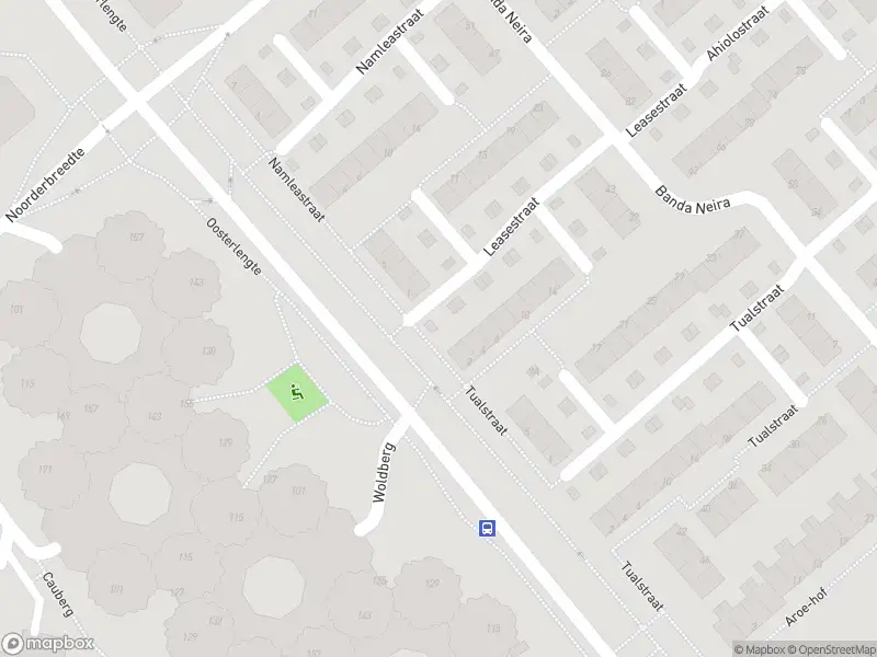 Ambulance met grote spoed naar de Leasestraat in Capelle aan den IJssel