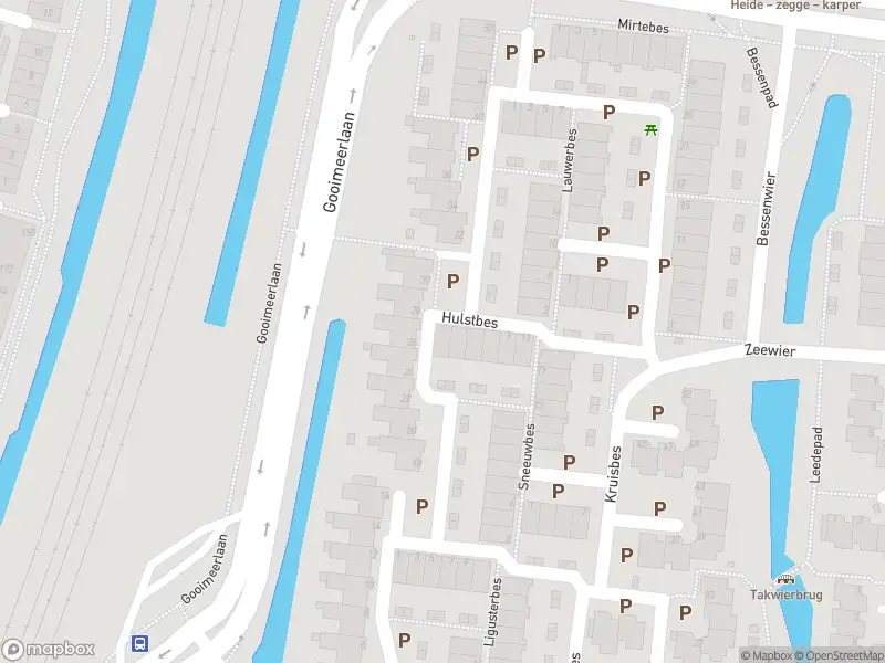 Ambulance met gepaste spoed naar de Hulstbes in Leiden