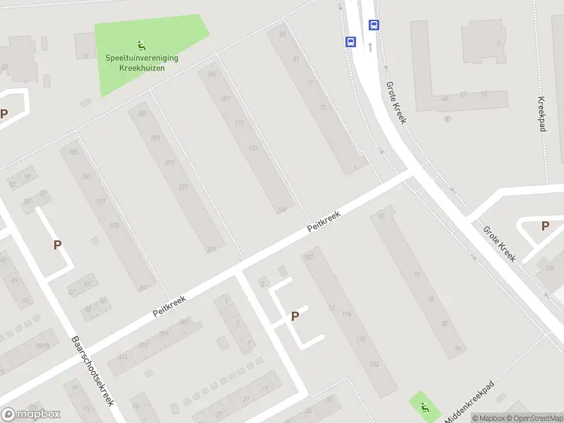 Ambulance met grote spoed naar de Peitkreek in Rotterdam