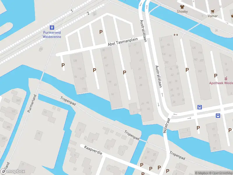 Brandweer met gepaste spoed naar de Abel Tasmanplein in Purmerend vanwege een liftopsluiting