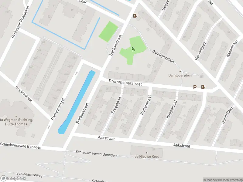 Ambulance met grote spoed naar de Fregatpad in Rotterdam