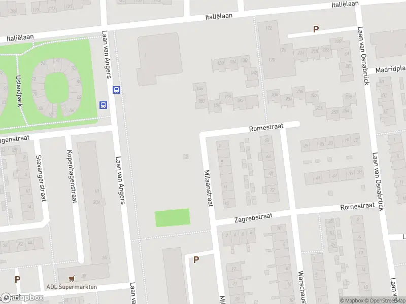 Ambulance met gepaste spoed naar de Milaanstraat in Haarlem