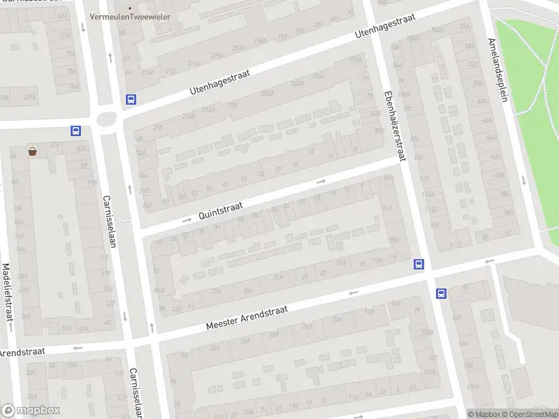 Ambulance met gepaste spoed naar de Quintstraat in Rotterdam