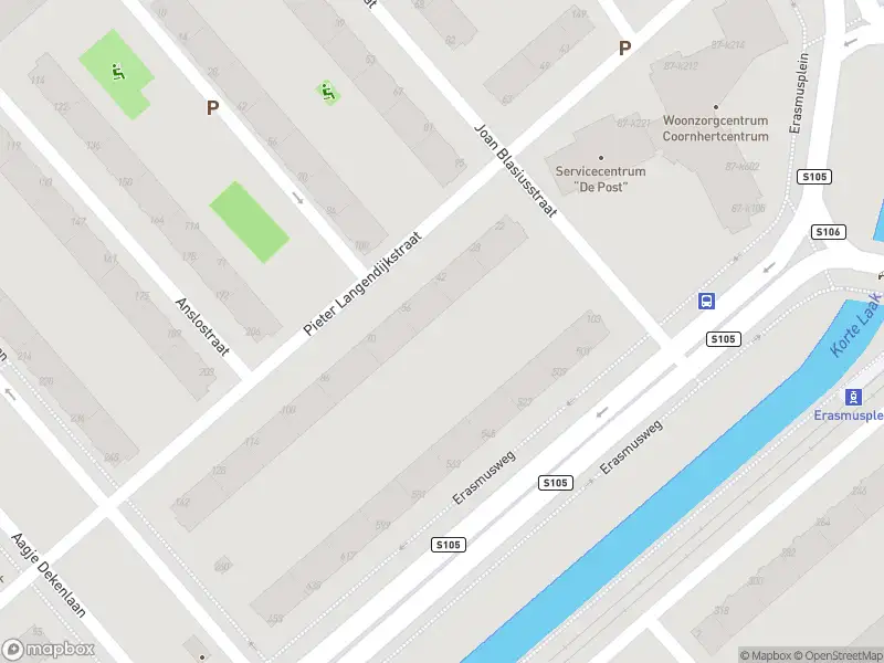 Ambulance met gepaste spoed naar de Erasmusplein in 's-Gravenhage