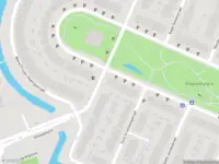 Ambulance met grote spoed naar de Marga Klompélaan in Pijnacker