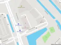 Ambulance met gepaste spoed naar de Kiekendiefstraat in 's-Gravenhage