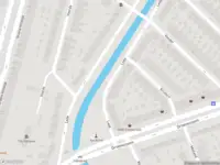 Brandweer met gepaste spoed naar de Dordtsestraatweg in Rotterdam vanwege afhijsen patient