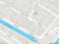 Ambulance met gepaste spoed naar de Wilhelminastraat in Strijensas