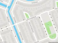 Ambulance met grote spoed naar de Gesina van der Molenstraat in Pijnacker